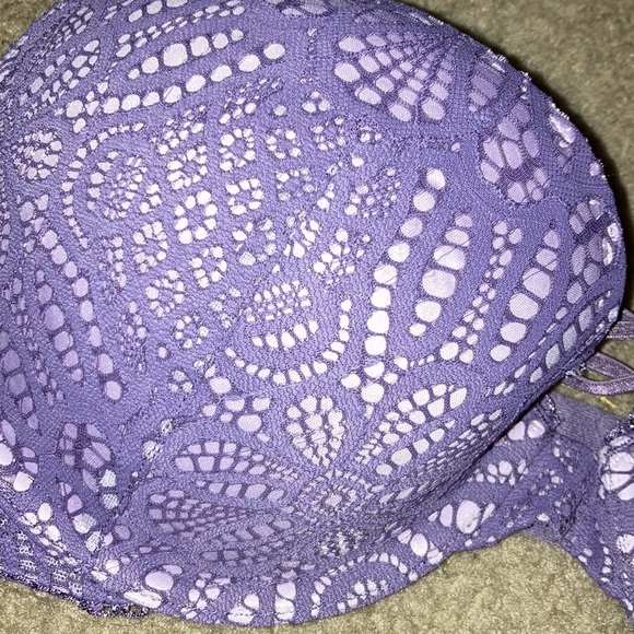 Victoria’s Secret Lace overlay Push Up Bra Bundle - Picture 6 of 9